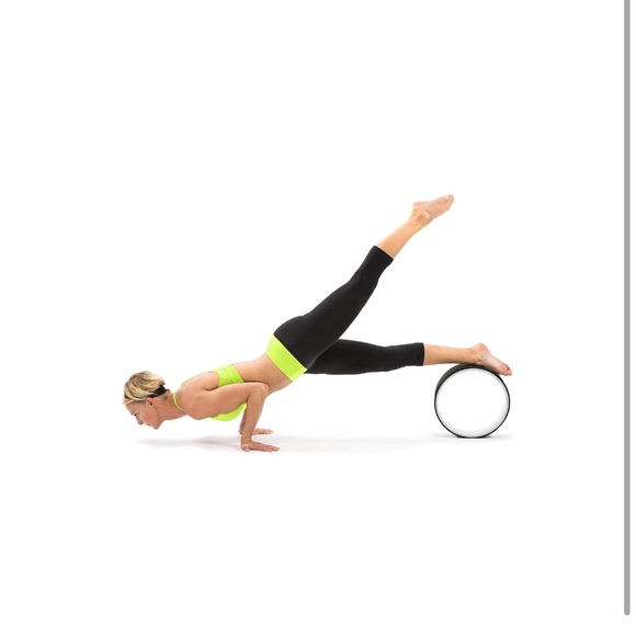 ProsourceFit Yoga Wheel Prop 12”. Black/White. Excellent condition. - Picture 6 of 7